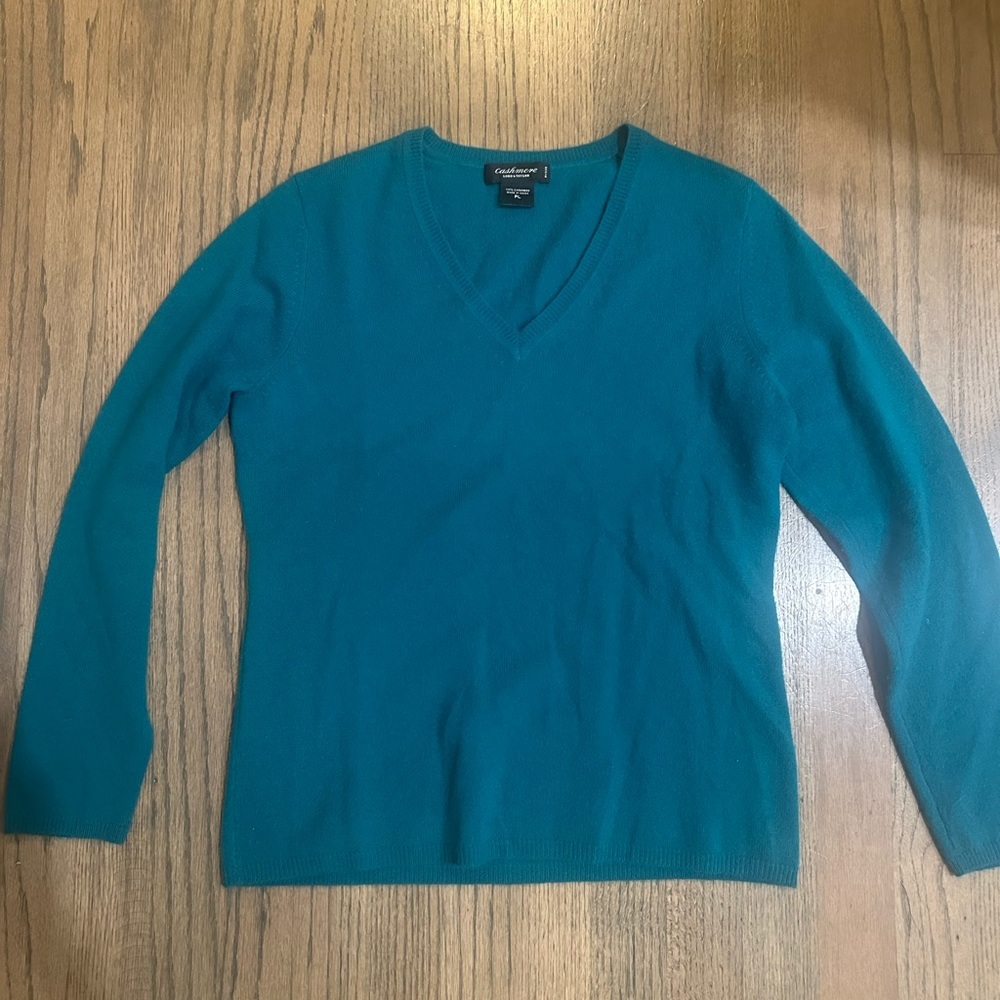 Lord & Taylor 100% Cashmere Sweater-Teal-Size: Petite Large